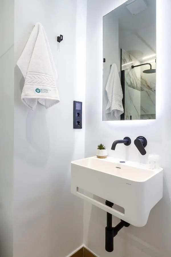 Marbella Banus Suites - Daisy Playas Del Duque Banus Beach Apartment