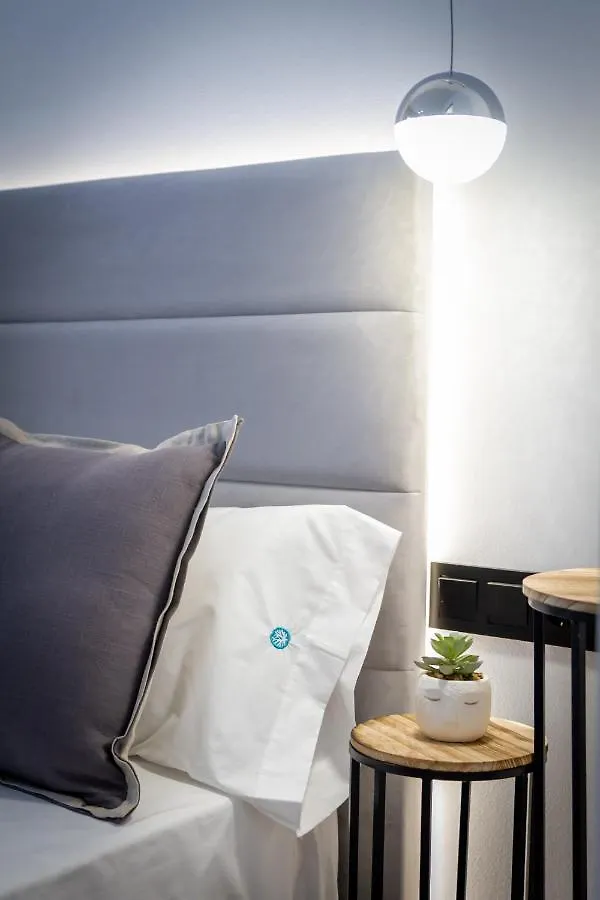 Marbella Banus Suites - Daisy Playas Del Duque Banus Beach Apartment