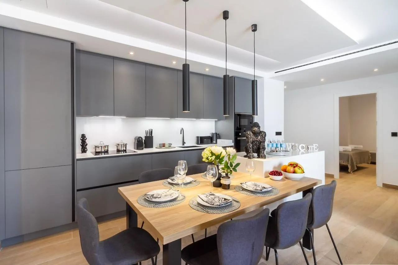 Marbella Banus Suites - Daisy Playas Del Duque Banus Beach Apartment