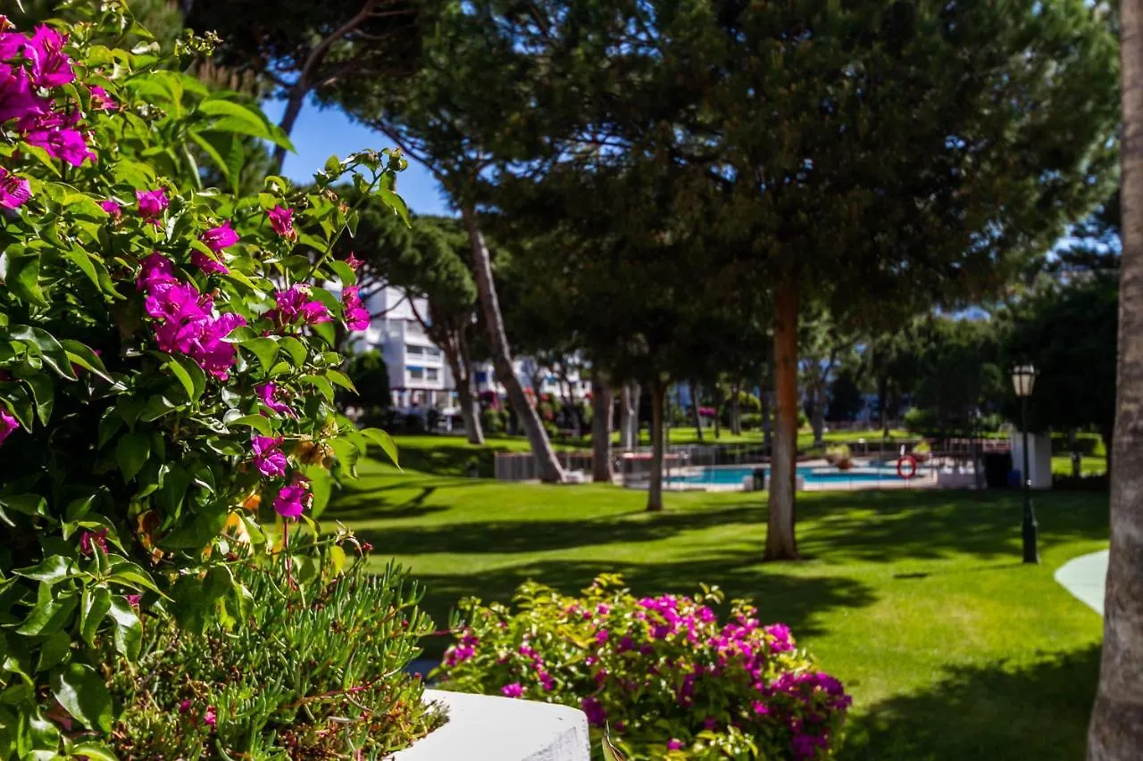 Marbella Banus Suites - Daisy Playas Del Duque Banus Beach Apartment