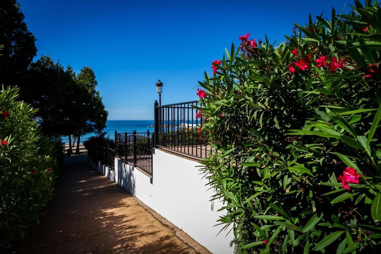 Marbella Banus Suites - Daisy Playas Del Duque Banus Beach Apartment